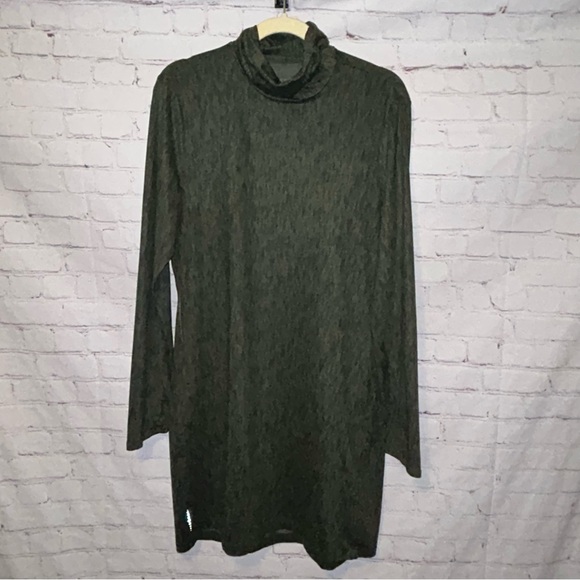 Title Nine Getaway Long Sleeve Turtleneck Dress - Flatlands size L - Picture 2 of 10